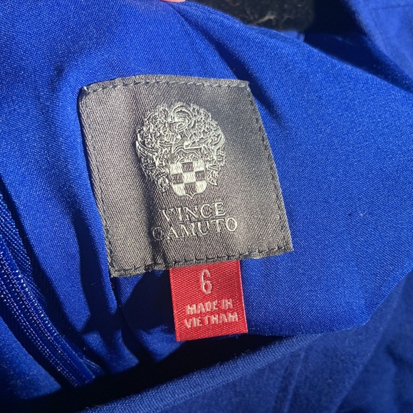 Vince Camuto Peplum Dress - Picture 5 of 5